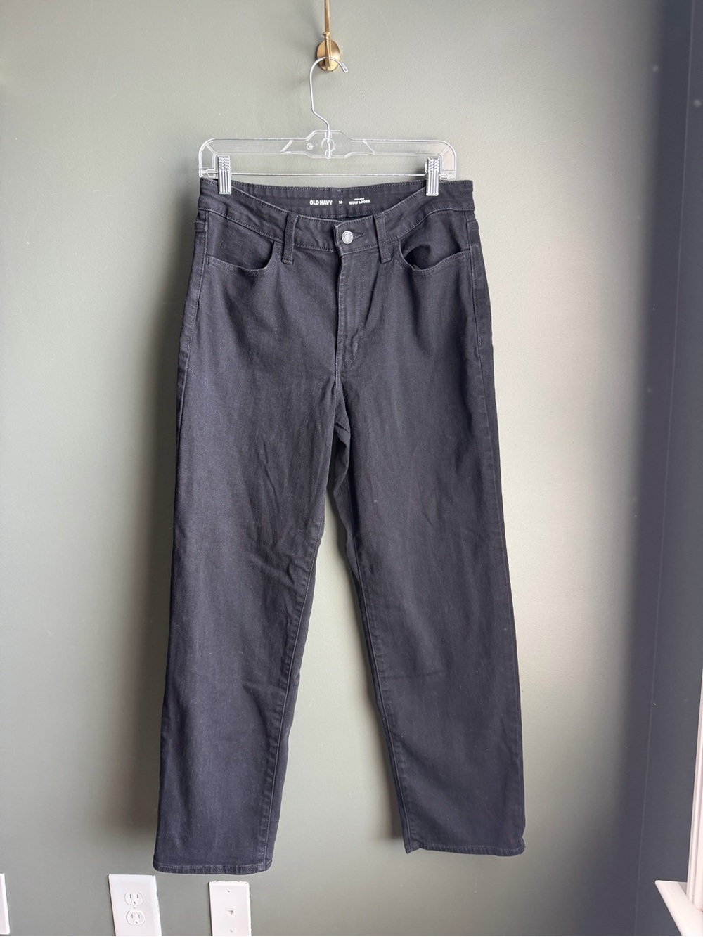 Old Navy Classic Black Straight-Leg Jeans